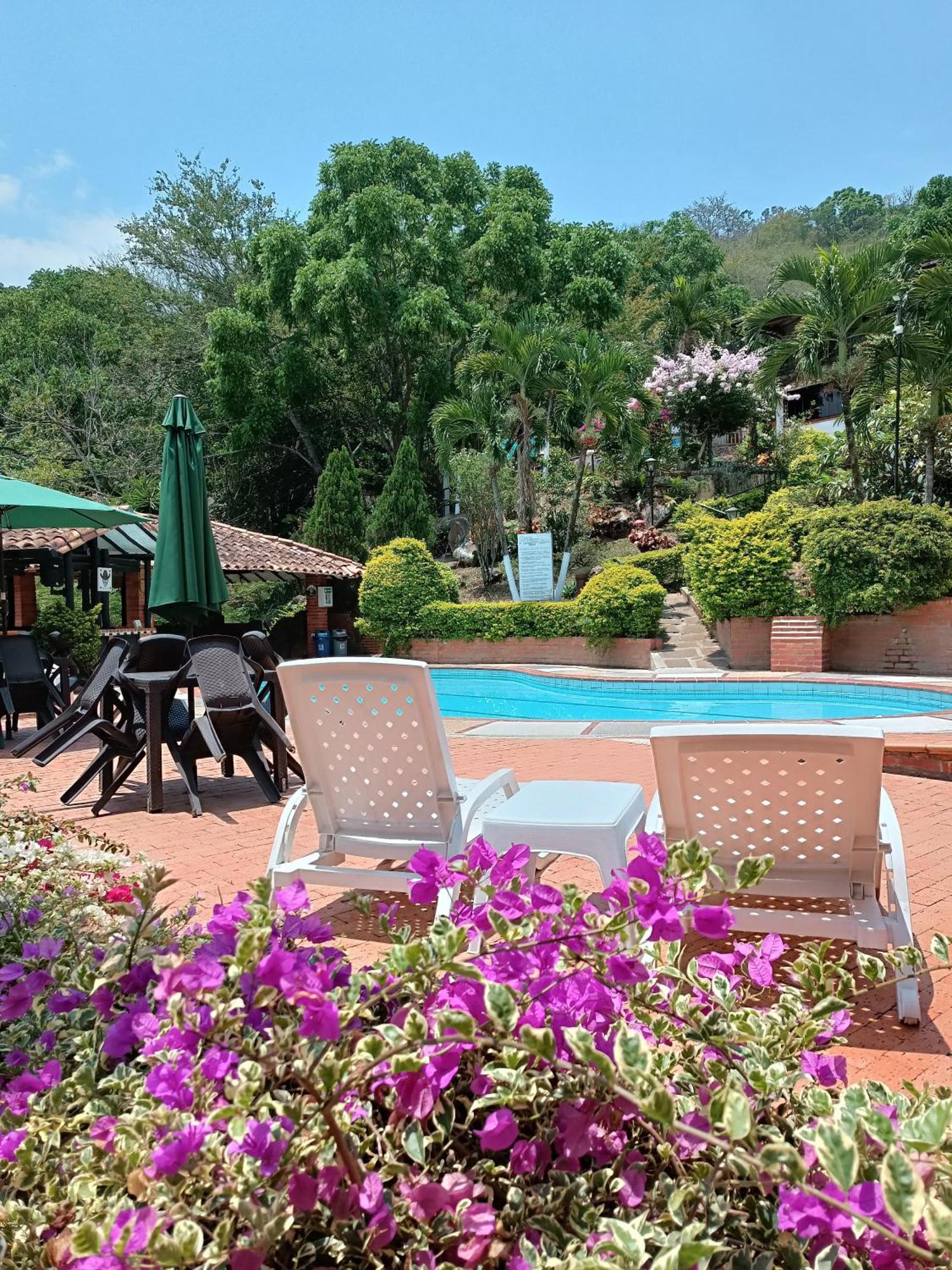 Hotel campestre Casona del Camino Real San Gil Esterno foto